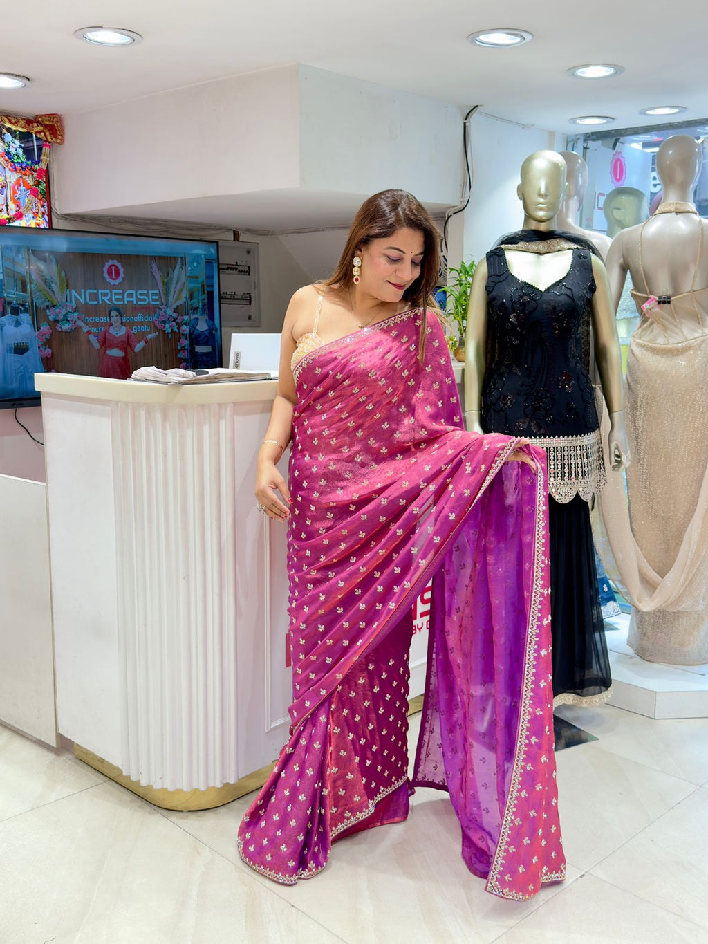 Buy Bandhani Georgette Saree with Embroidery Lace Border