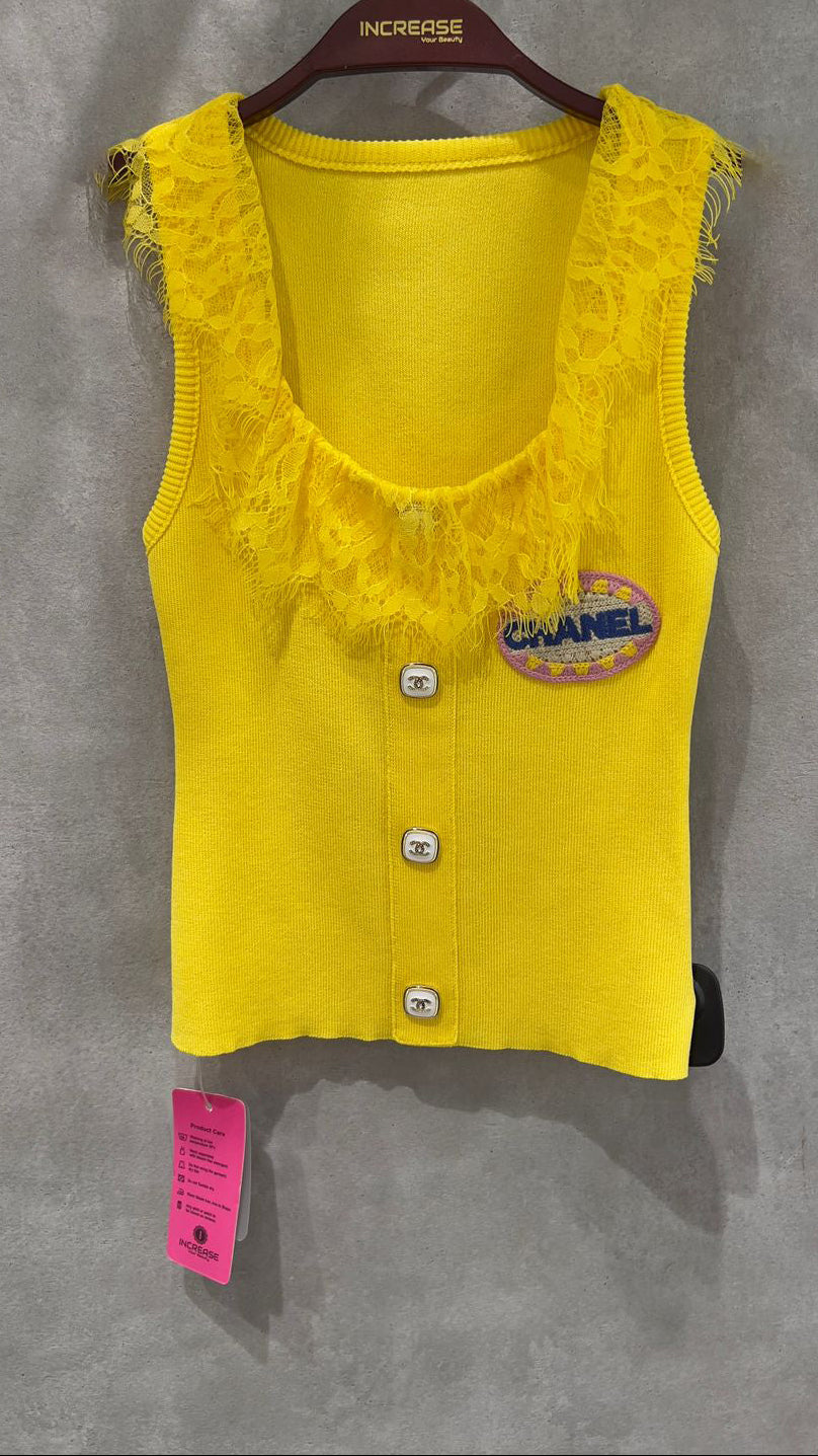 Women’s Sleeveless Crop Top