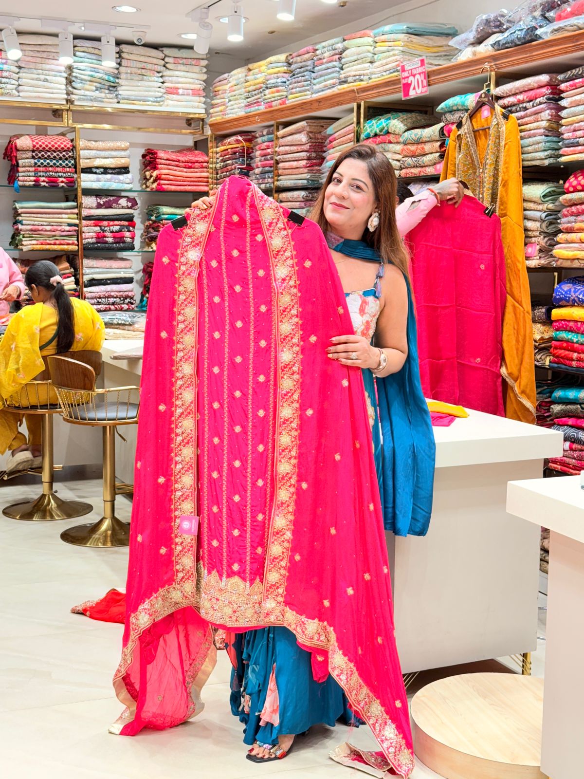 Women’s Crepe Fabric Unstitched Salwar Suit Material