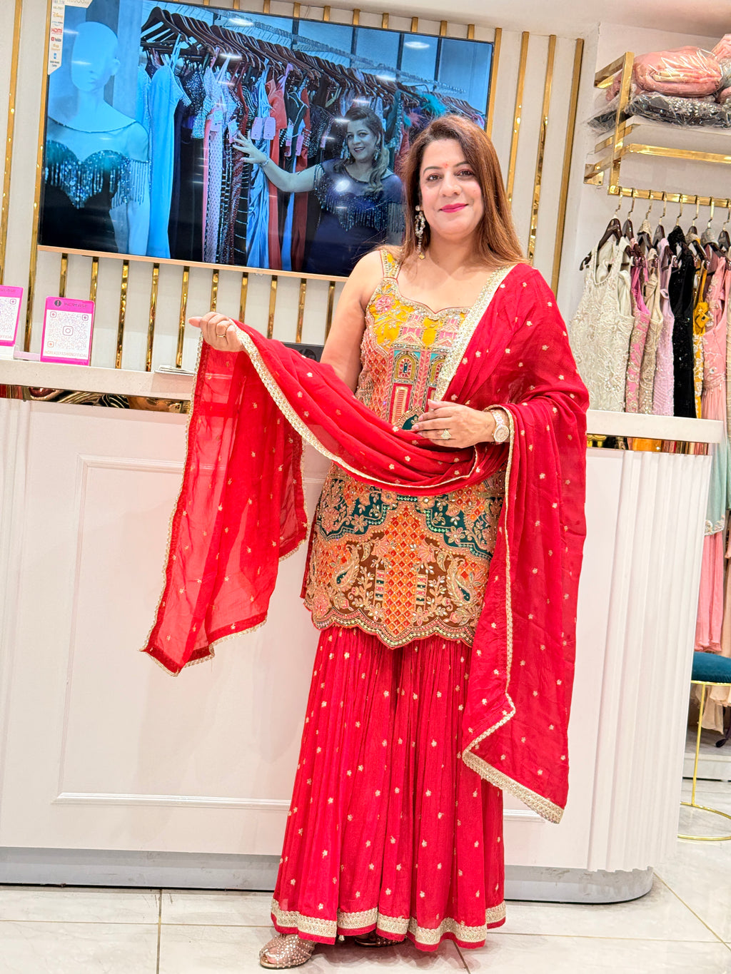 Festive Ethnic Wear for Women: Multicolour Designer Suits
