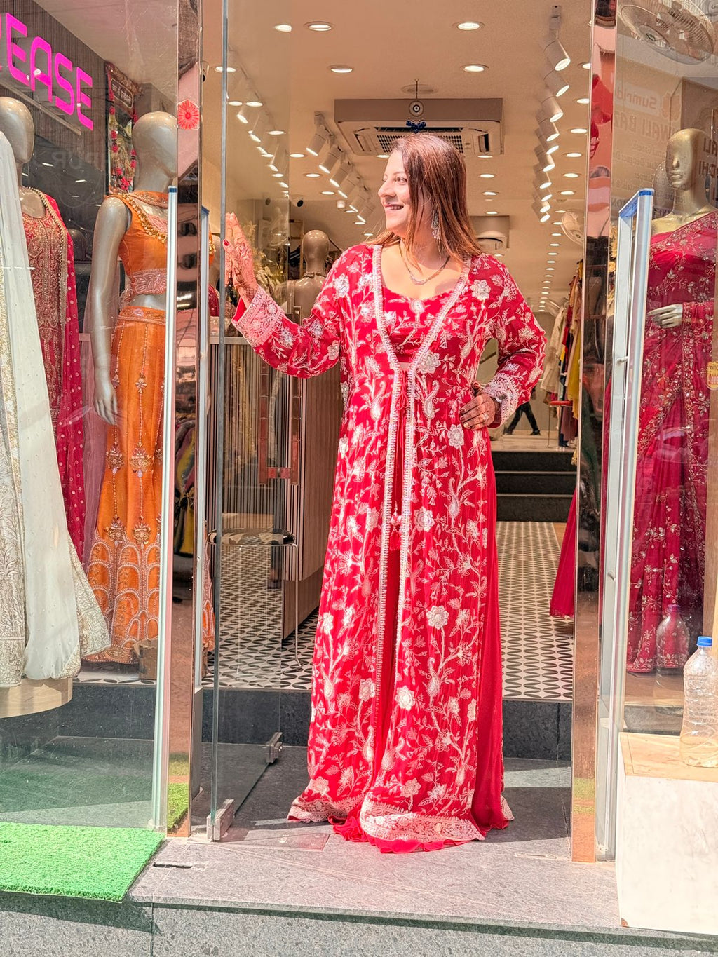 Women Ethnic Motifs Embroidered Co-ords with Shrug