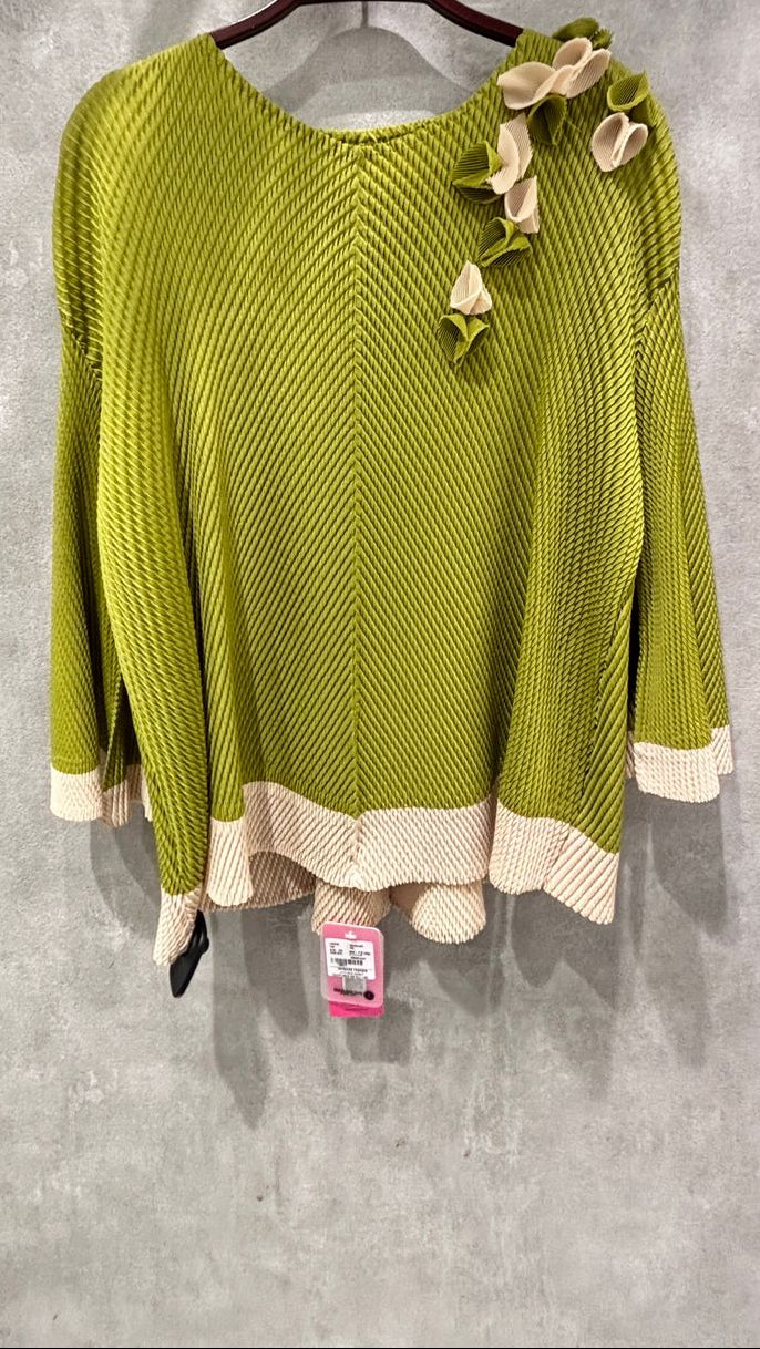 Stylish & Trendy Fabulous Women Top